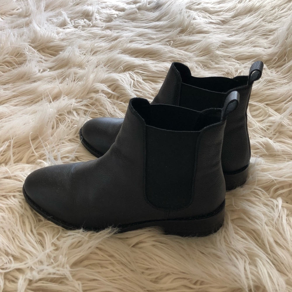 ASOS Black Chelsea Boot